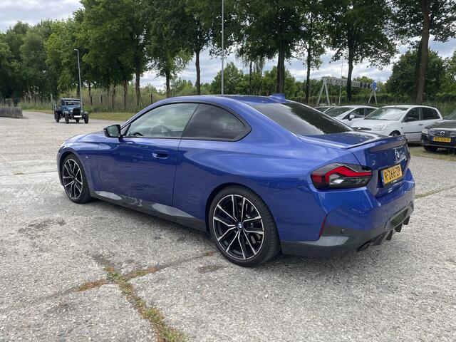 BMW 2-SERIE Coupé 220i 184pk High Executive / Navigatie / Stoelverwarming / Camera