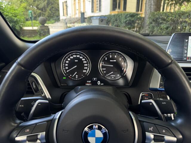 BMW 2-SERIE 230i Cabrio, M-pakket, H/K