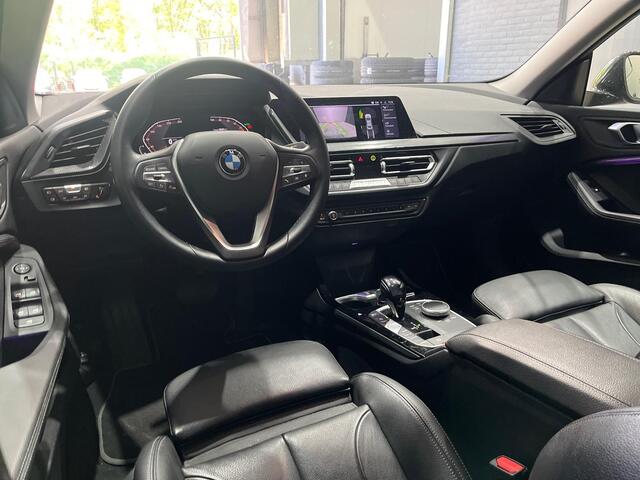 BMW 2-SERIE Gran Coupé 218i Business Edition Plus | Vol-Leder | Camera | 19 Inch | Getint Glas | Stoelverwarming