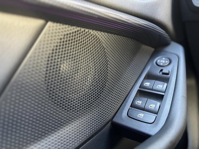 BMW 2-SERIE Gran Coupé 218i M-Sport | High Executive | Leder | CarPlay | HIFI Audio | Stoel Verw |
