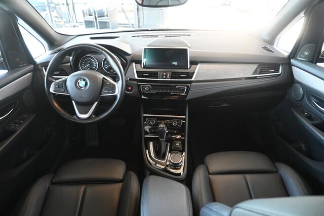 BMW 2-SERIE Active Tourer 225xe iPerformance High Executive Navigatie Leder Rijklaarprijs Inruil Mogelijk!