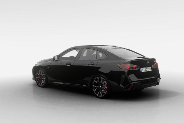 BMW 2-SERIE Gran Coupé 220 | M Sport Pro | Premium Pack | Harman-Kardan Sound System | Glazen Panoramadak