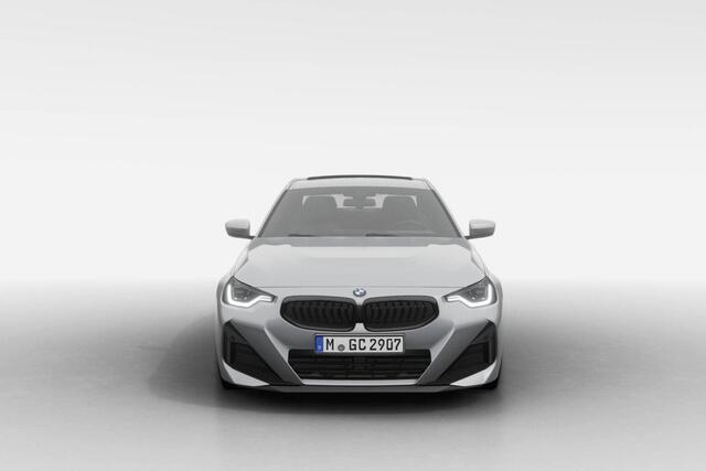 BMW 2-SERIE Coupé 220i | M Sport Pro | Premium Pack | Elektrisch bediend glazen schuif-/kanteldak | Extra getint glas | 'CraftedClarity'