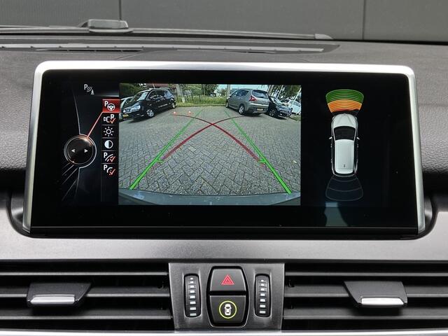 BMW 2-SERIE 225XE iPerfor. HighEx/NL-auto/Elek aklep/HeadUp/Pano/Led/Leder/V