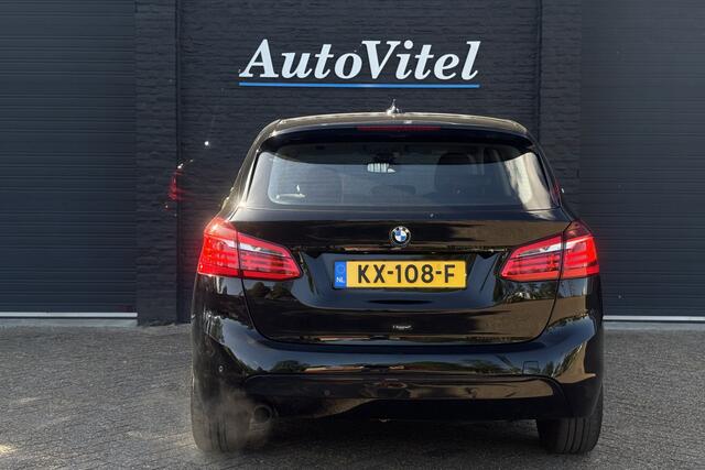 BMW 2-SERIE Active Tourer 225xe High Executive | Comfort Acces | Sportleder | Head-Up | Navi | Elektrische Klep