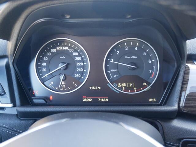 BMW 2-SERIE 218I HIGH EXECUTIVE **Clima//Navi//Leer//LM **