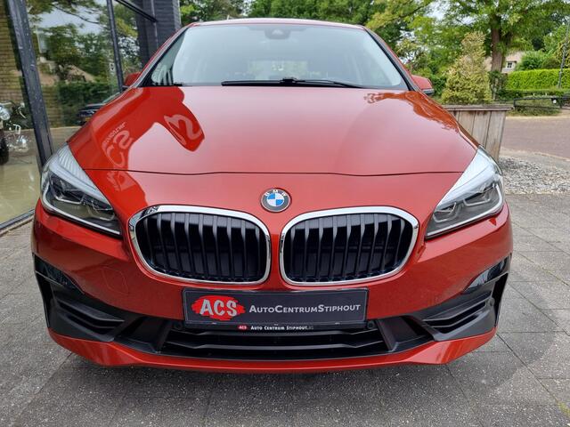 BMW 2-SERIE Active Tourer 225xe Executive Edition PHEV | Panorama | Camera | Navi | 76dkm | Topstaat!