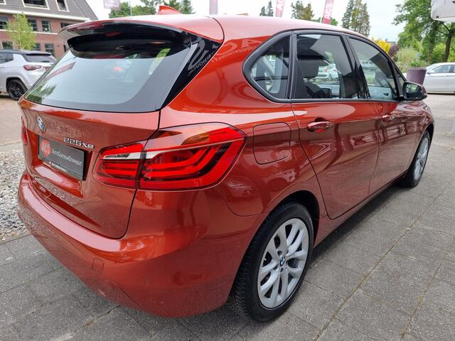 BMW 2-SERIE Active Tourer 225xe Executive Edition PHEV | Panorama | Camera | Navi | 76dkm | Topstaat!