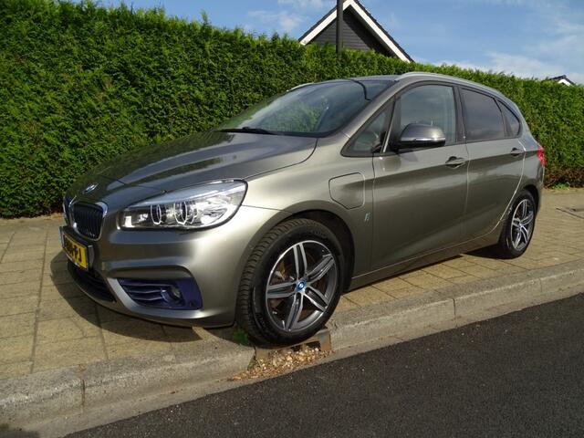 BMW 2-SERIE 225XE IP CENT HIGHEX-Hybride-Media-Navi-Blth-Clima-Cruise-Pdc