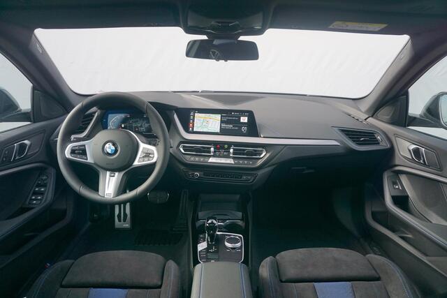 BMW 2-SERIE Gran Coupé 218i | M Sportpakket pro | Equipment Package | Model M Sport | Comfort Pack | Travel Pack