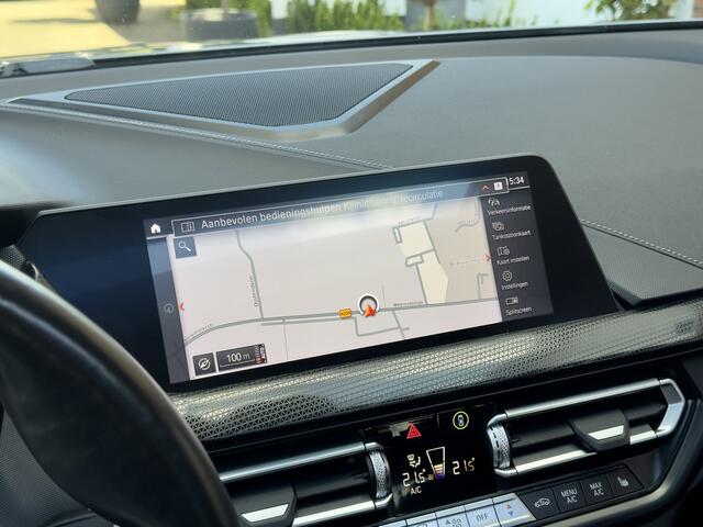 BMW 2-SERIE Gran Coupé 218i AUT7 M- SPORT AERODYNAMICA EXE PANODAK LEDER NAVI CAMERA DIGI-DASH LED 19 INCH-LMV PDC