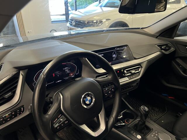 BMW 2-SERIE Gran Coupé 218i Executive Edition