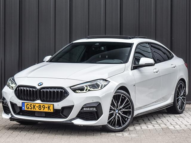 BMW 2-SERIE Gran Coupé 218i M-SPORT | SCHUIF -/- KANTELDAK | ACTIVE CRUISE | AMBIANCE SFEER VERLICHTING | HARMAN KARDON AUDIO