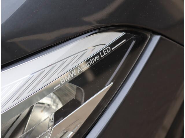 BMW 2-SERIE Cabrio 220i High Executive | Leder | Parkeercamera | Org. NL