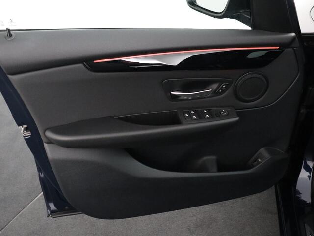 BMW 2-SERIE Active Tourer 218i Executive Launch Edition Shadow line Trekhaak