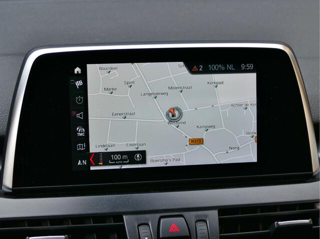 BMW 2-SERIE Active Tourer 218i Executive | navigatie | stoelverwarming | winterwielen | trekhaak