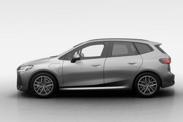 BMW 2-SERIE Active Tourer 225e xDrive | M Sport | Premium Pack | Travel Pack