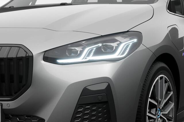 BMW 2-SERIE Active Tourer 225e xDrive | M Sport | Premium Pack | Travel Pack