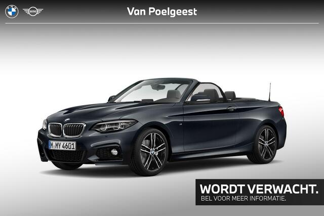 BMW 2-SERIE Cabrio 220i High Executive