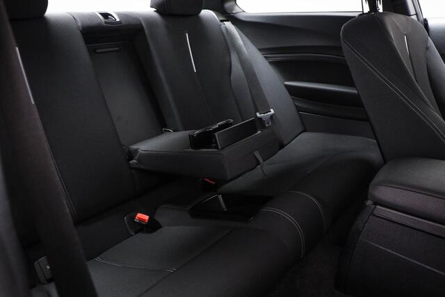BMW 2-SERIE Coupé 218i Centennial Executive | SPORTLINE PACK | CLIMA | HARMAN KARDON | TREKHAAK AFNEEMBAAR