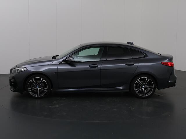 BMW 2-SERIE Gran Coupé 218i High Executive M Sport | Parkeercamera | Virtual Cockpit | Keyless go | Stoelverwarming | Navigatie | Sportstoelen | Apple CarPlay/Android Auto |