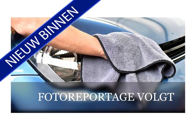 BMW 2-SERIE Active Tourer 218i Executive Edition automaat