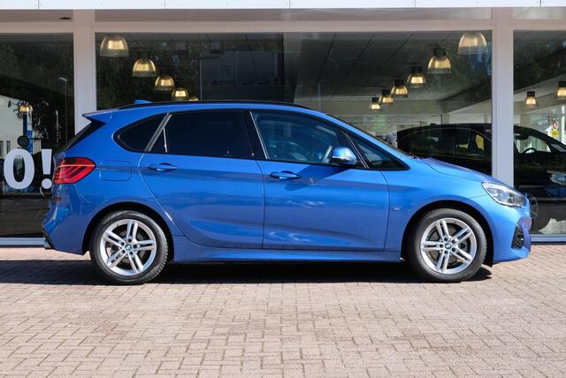 BMW 2-SERIE 220i 192pk Aut. Active Tourer M Sport | Navi | Full LED | Panoramadak | Head-up Display | Camera | Climate