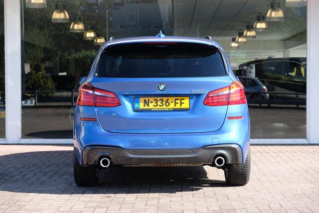 BMW 2-SERIE 220i 192pk Aut. Active Tourer M Sport | Navi | Full LED | Panoramadak | Head-up Display | Camera | Climate