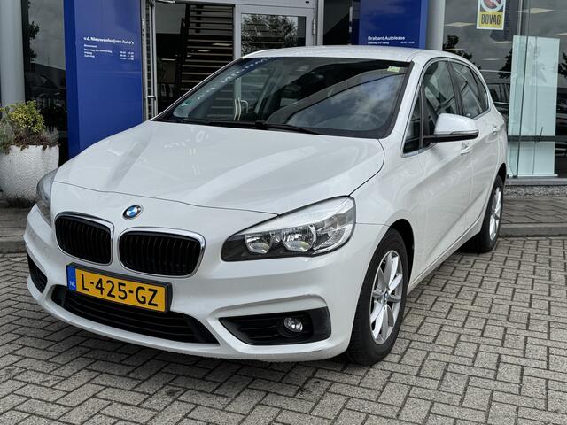 BMW 2-SERIE Active Tourer 218i Corporate Lease Executive Trekhaak info: M.Safari 0492588976