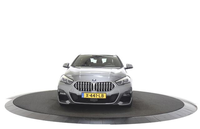 BMW 2-SERIE Gran Coupé M-Sport 218i Apple carplay / Navigatiesysteem / Sportpakket