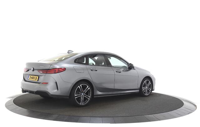 BMW 2-SERIE Gran Coupé M-Sport 218i Apple carplay / Navigatiesysteem / Sportpakket
