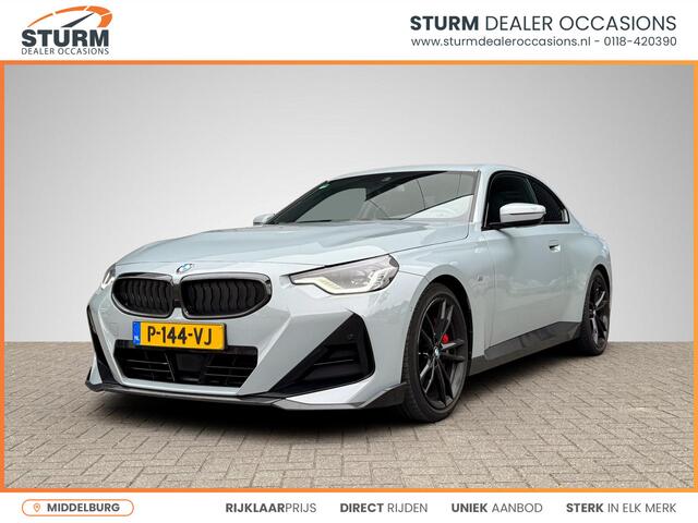 BMW 2-SERIE Coupé 220i High Executive M Sport Pro NL-Auto! | Carbon Pakket | Schuif-/Kanteldak | Stuur- + Stoelverwarming | M Sportstoelen | Apple Carplay/Android Auto | 19'' Velgen | Rijklaarprijs!