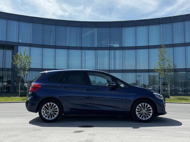 BMW 2-SERIE Active Tourer 218i High Executive Luxury-line, Memory, Leder, HiFi, Camera,