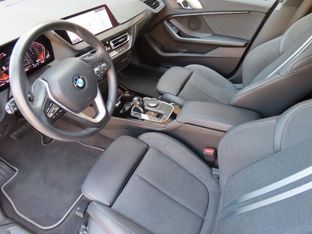 BMW 2-SERIE Gran Coupé 218i High Executive*LED*Live Cockpit*