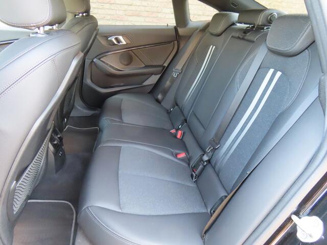 BMW 2-SERIE Gran Coupé 218i High Executive*LED*Live Cockpit*