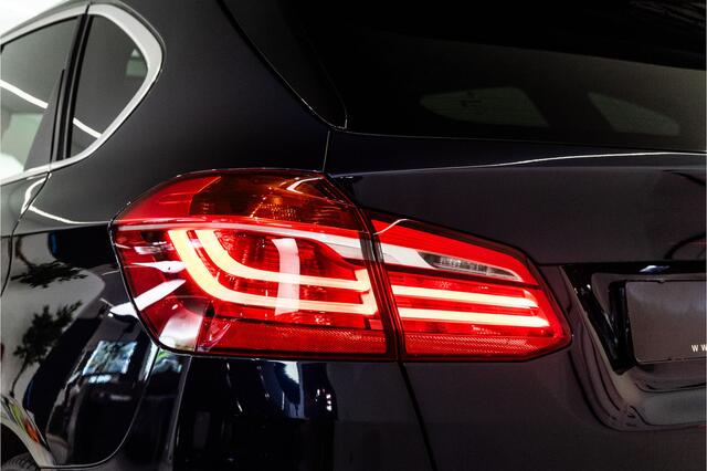 BMW 2-SERIE Active Tourer 225xe iPerformance High Executive 224PK | LED "| Leder | Pano | HUD | Garantie