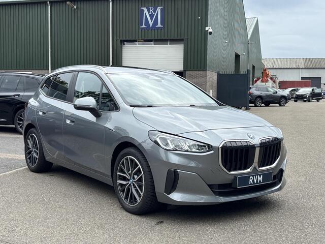 BMW 2-SERIE Active Tourer 225e xDrive PANO | ELEK. TREKHAAK | CAMERA