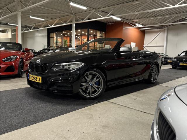 BMW 2-SERIE Cabrio M235i High Exe. Aut-8. l Harman/Kardon l Camera l DAB l Keyless