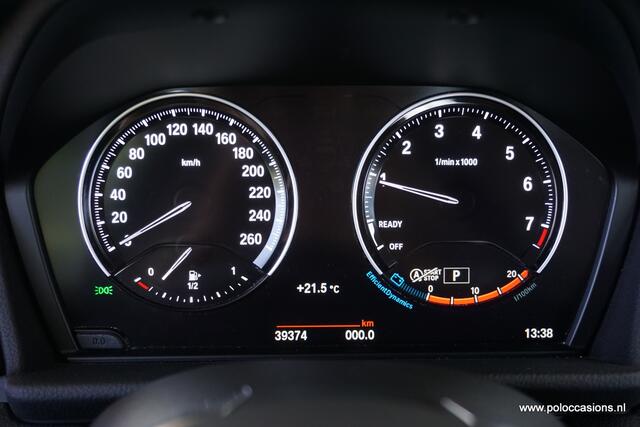 BMW 2-SERIE Active Tourer 218i Automaat | Trekhaak | Sportinterieur | Dealeronderhouden