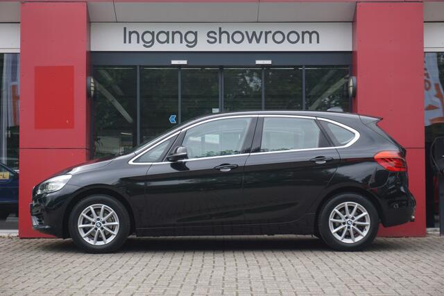 BMW 2-SERIE Active Tourer 216i Centennial Executive | Origineel NL | Cruise Control | Navigatie | Airco | PDC |