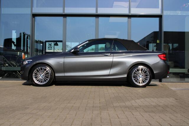 BMW 2-SERIE 220I High Executive Automaat Luxury Line