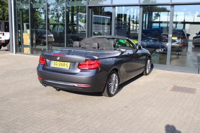 BMW 2-SERIE 220I High Executive Automaat Luxury Line
