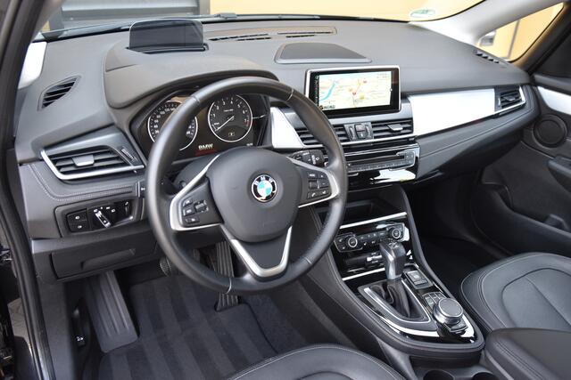 BMW 2-SERIE Active Tourer 220i Centennial High Executive * Luxury line * Panorama dak * LED * Head-up * HIFI *