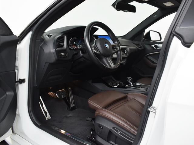 BMW 2-SERIE 218i High Executive | Schuifdak o M-Sport o Leder o HUD o Camera
