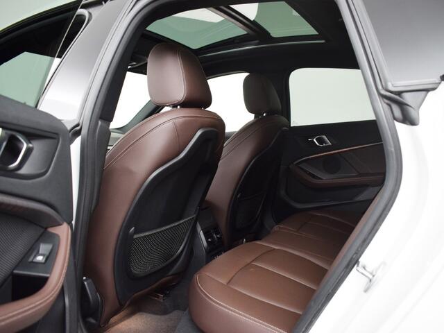 BMW 2-SERIE 218i High Executive | Schuifdak o M-Sport o Leder o HUD o Camera