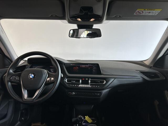 BMW 2-SERIE Gran Coupé 218i High Executive AUTOMAAT | LEDEREN BEKLEDING | NAVIGATIE | ACHTERUITRIJCAMERA