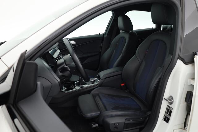 BMW 2-SERIE Gran Coupé 218i M Sport | HUD | 18'' | Stoelverw. | Apple CarPlay | Navi