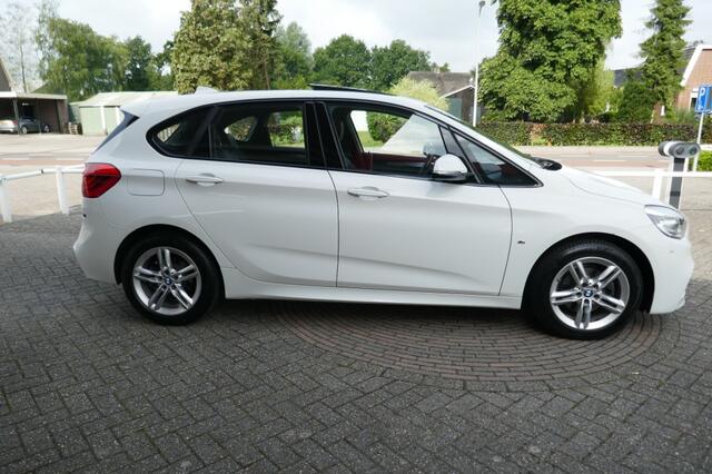 BMW 2-SERIE 218I CORPORATE LEASE HIGH EXECUTIVE M SPORT AUTOMAAT NL-AUTO