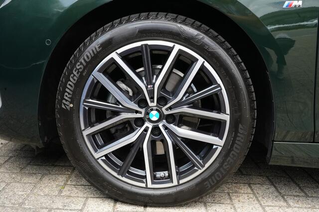 BMW 2-SERIE Active Tourer 218i M Sport 136pk Panoramadak/Stoelverwarming/Camera