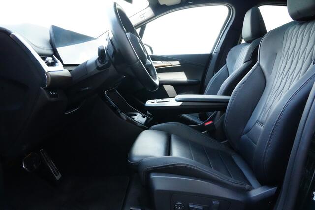 BMW 2-SERIE Active Tourer 218i M Sport 136pk Panoramadak/Stoelverwarming/Camera